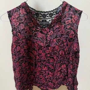 Unique top